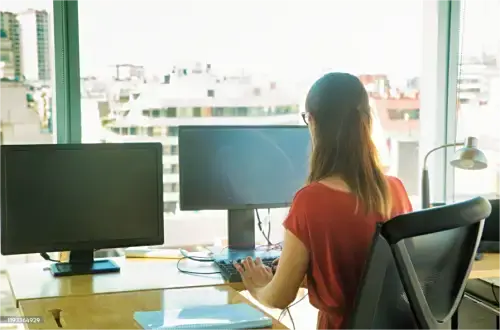 How to Connect Multiple Monitors Using an HDMI Adapter