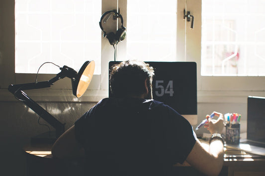 Heat & Humidity-Proof Your Tech: Practical Cooling Tips for Electronics in Tropical Weather