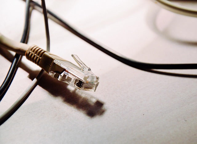 USB 3.0 vs USB-C vs Thunderbolt: Which is the Best Ethernet Adapter?
